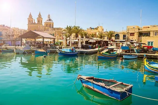 Silver Shadow Holiday Maisonette Marsaxlokk